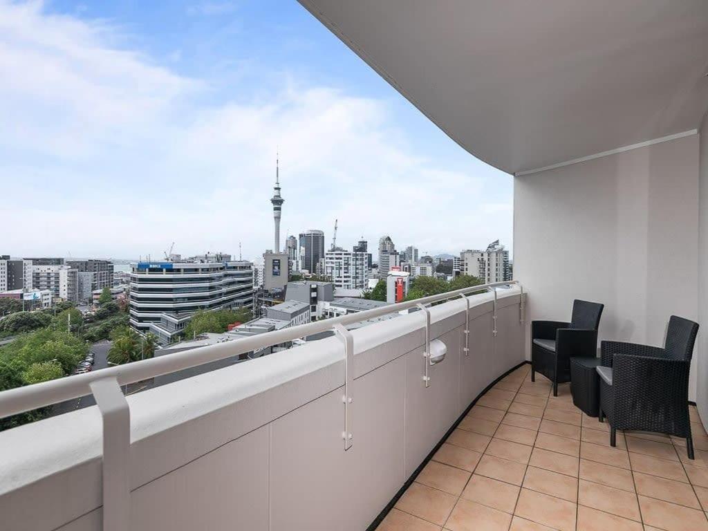 Beautiful Sky Tower View Home Near K' Road W/ Free Parking Окленд Екстер'єр фото